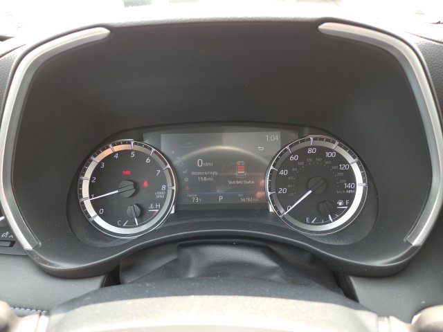 Used 2023 Toyota Highlander XLE AWD/4WD image 15