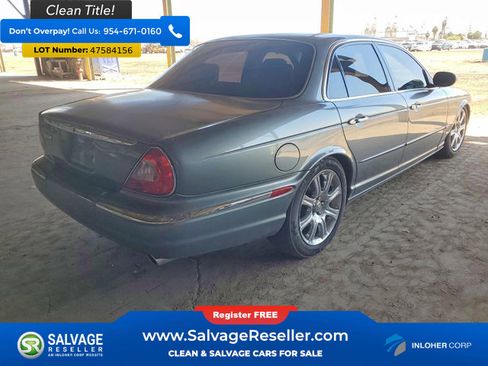 Used 2004 Jaguar XJ8 RWD image 4
