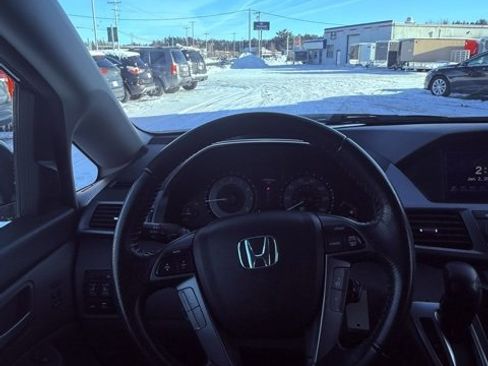 Used 2012 Honda Odyssey Touring image 20