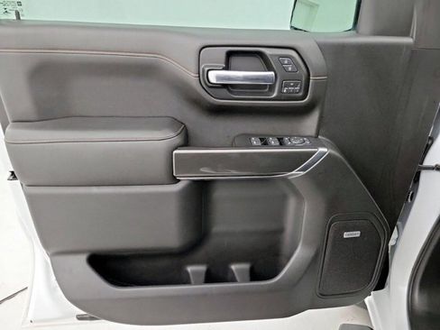 Used 2020 GMC Sierra 1500 AT4 w/ AT4 Premium Package image 8