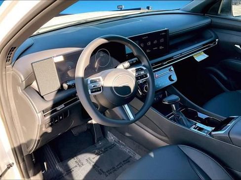 New 2026 Hyundai Santa Cruz SEL FWD image 8