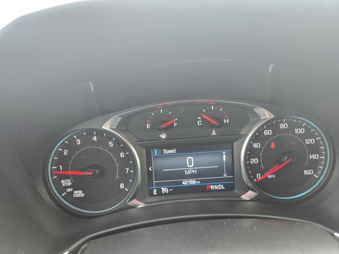 Used 2024 Chevrolet Equinox LS w/ LS Convenience Package FWD image 17