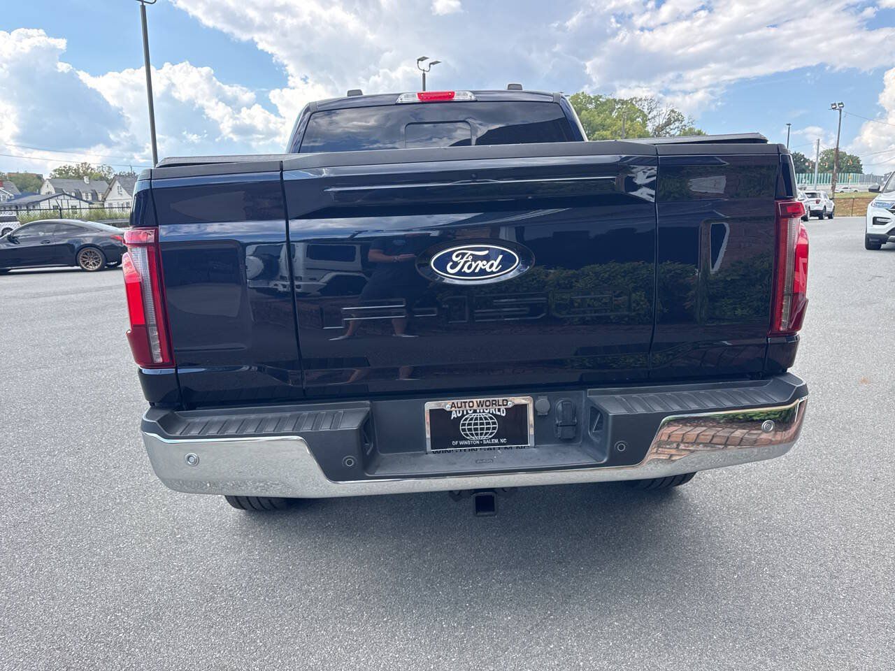 Used 2024 Ford F150 Lariat w/ Equipment Group 502A High AWD/4WD image 12