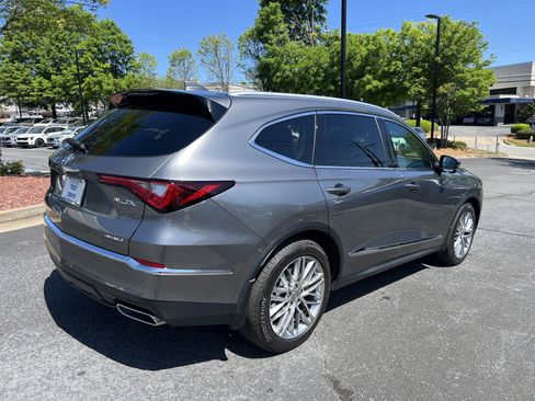 Used 2024 Acura MDX SH-AWD w/ Advance Package image 5