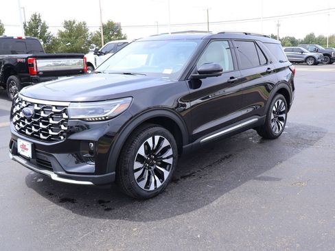 New 2026 Ford Explorer Platinum w/ LUX Leather Package AWD/4WD image 11