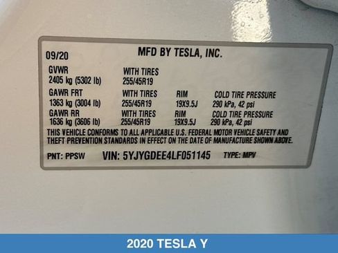 Used 2020 Tesla Model Y Long Range AWD/4WD image 32