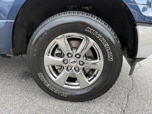 Used 2019 Ford F150 XLT w/ Equipment Group 302A Luxury AWD/4WD image 22