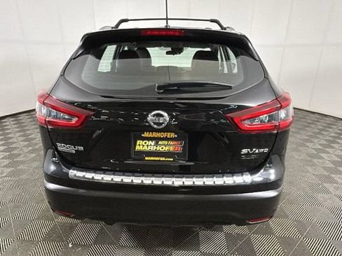 Used 2020 Nissan Rogue Sport SV w/ Technology Package AWD/4WD image 3