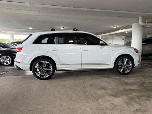 Used 2021 Audi Q7 3.0T Premium Plus w/ Executive Package AWD/4WD image 7
