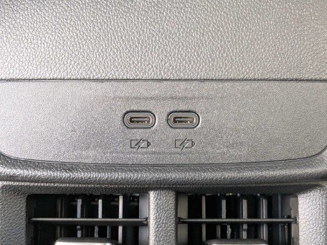 Used 2026 GMC Terrain Elevation w/ Elevation Premium Package FWD image 15