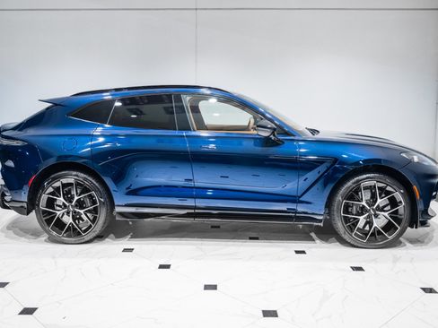 New 2026 Aston Martin DBX 707 image 49