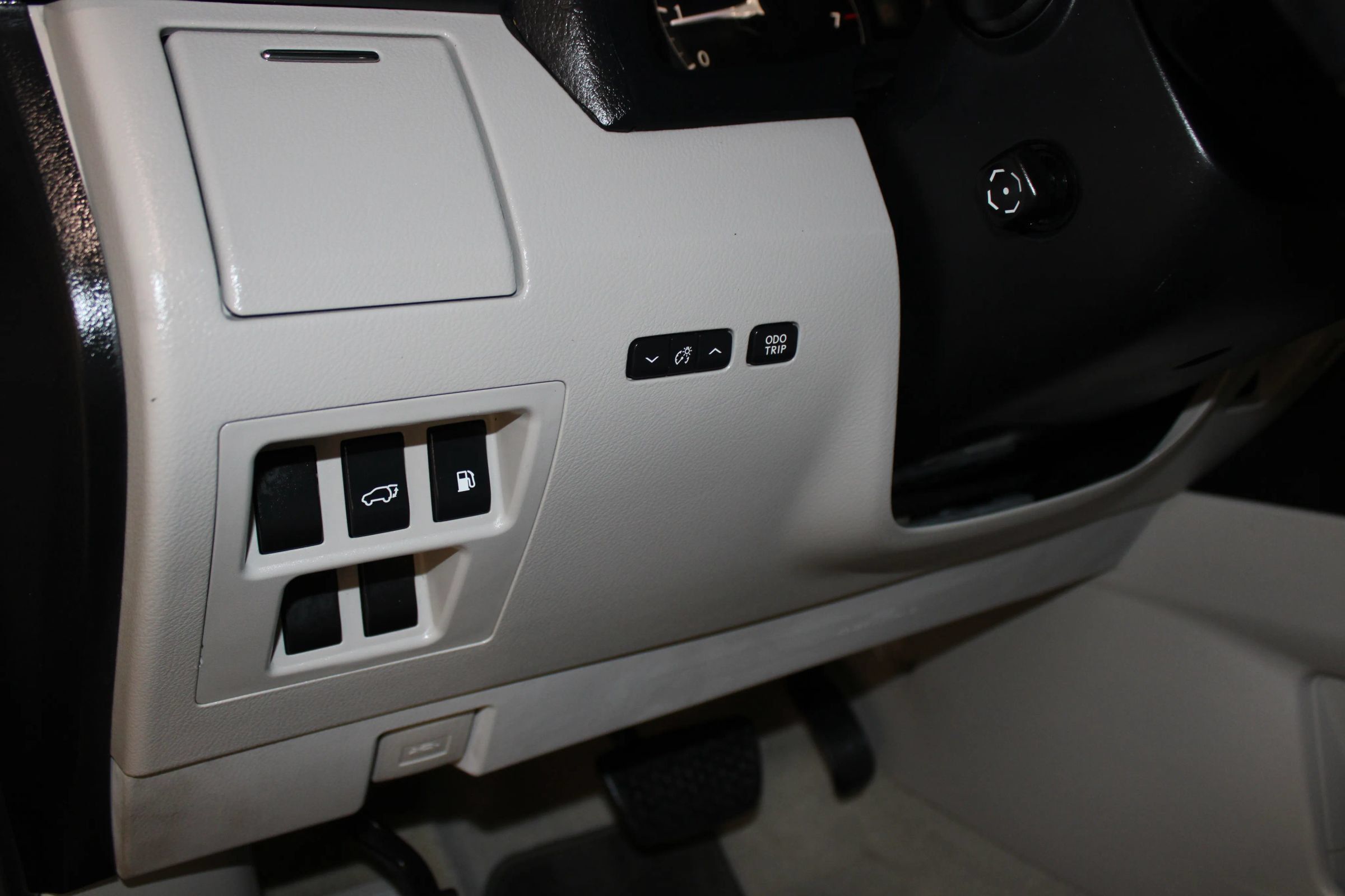 Used 2012 Lexus RX 350 FWD w/ Premium Pkg image 24