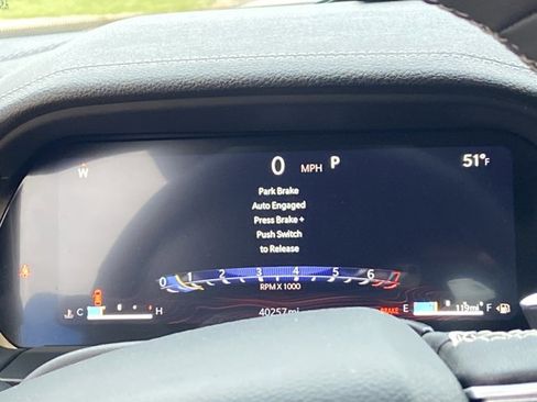 Used 2024 Jeep Grand Cherokee L Limited w/ Luxury Tech Group II image 21