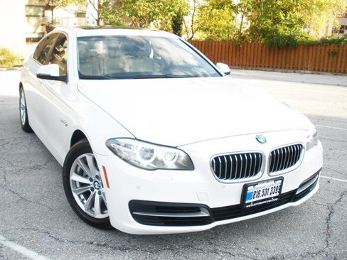 Used 2014 BMW 528i Sedan image 2
