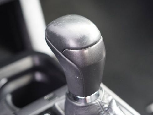 Used 2021 Toyota Tacoma TRD Sport w/ Technology Package image 37