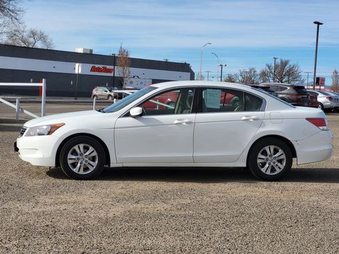 Used 2009 Honda Accord LX-P image 4