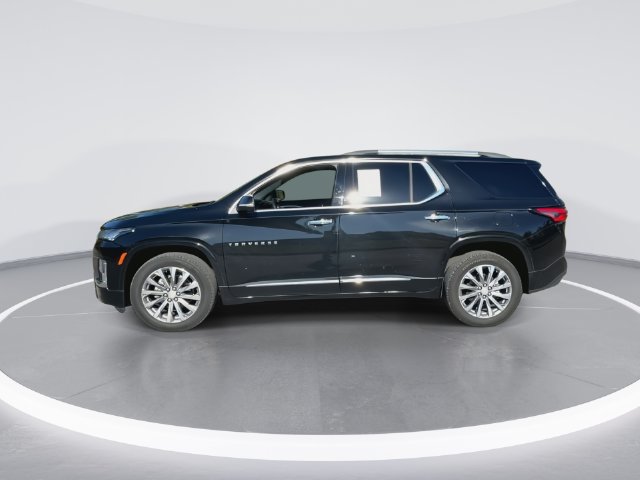 Used 2023 Chevrolet Traverse Premier FWD image 6