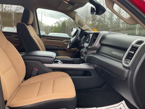 Used 2021 RAM 1500 Big Horn image 12