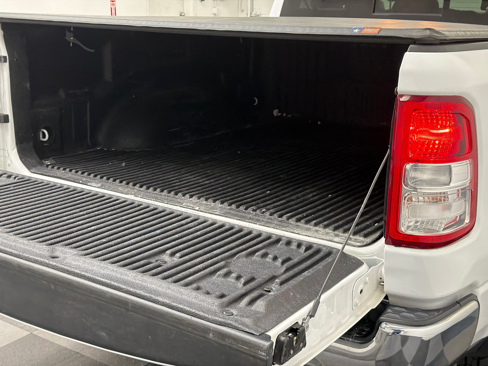 Used 2022 RAM 1500 Big Horn AWD/4WD image 7