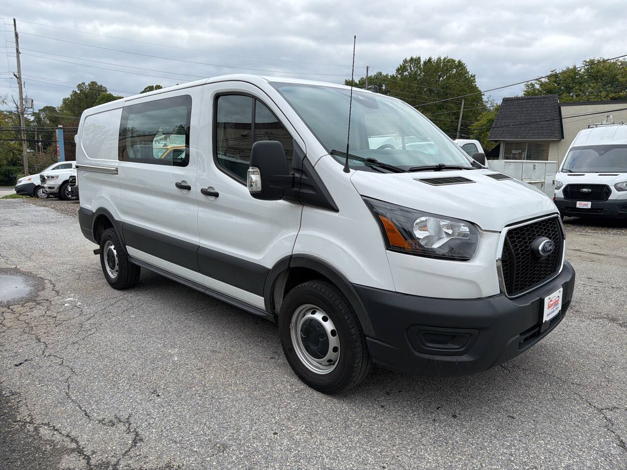 Used 2022 Ford Transit 250 Low Roof RWD image 28