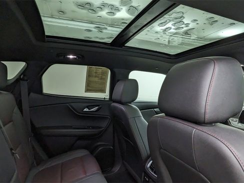 Used 2022 Chevrolet Blazer RS image 39
