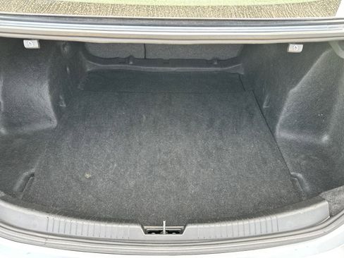 Used 2023 Chevrolet Malibu LT image 18