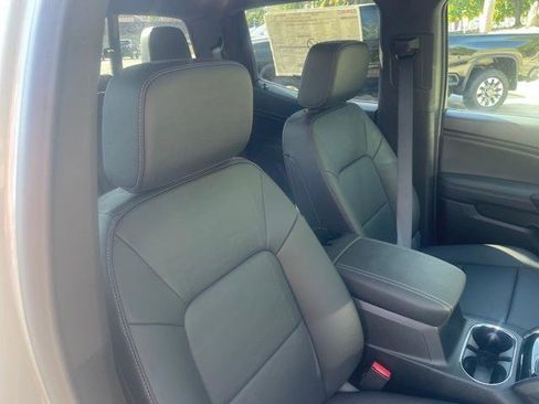 New 2025 GMC Canyon Elevation w/ Convenience Package image 29