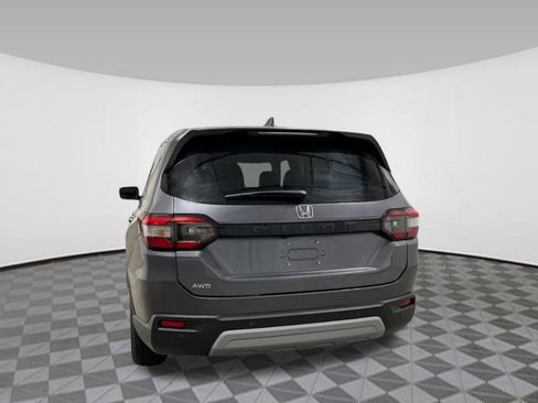 New 2025 Honda Pilot EX-L image 4