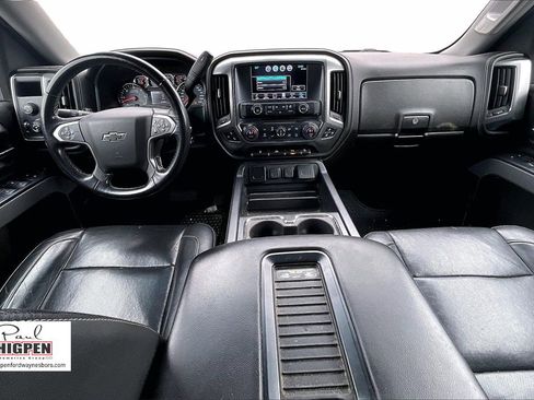 Used 2018 Chevrolet Silverado 1500 LTZ Z71 w/ Midnight Edition image 15