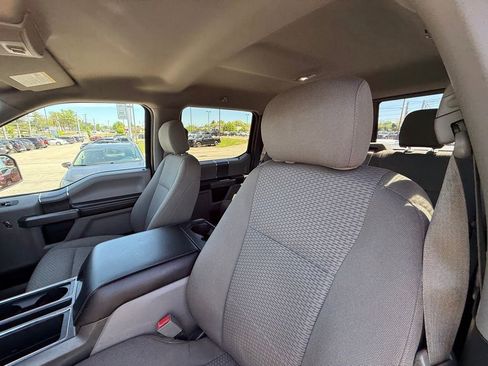 Used 2019 Ford F150 XLT w/ Equipment Group 302A Luxury AWD/4WD image 14