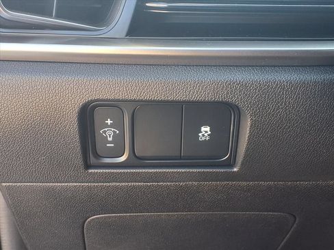 Certified 2026 Kia Sorento S FWD image 6