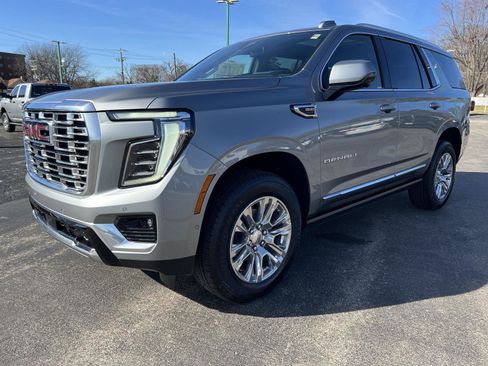 New 2026 GMC Yukon Denali w/ Sun & Power Step Package image 10