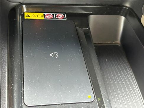 Used 2025 Toyota Camry LE image 25