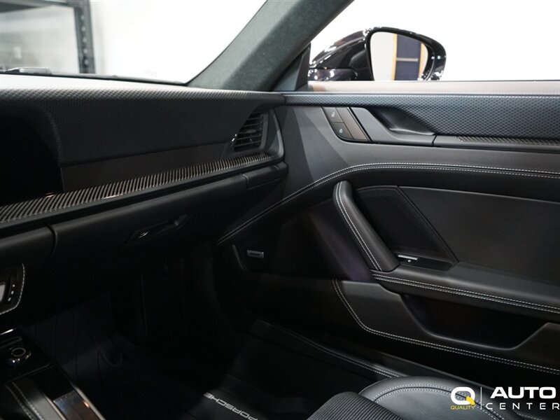 Used 2022 Porsche 911 GT3 RWD image 36