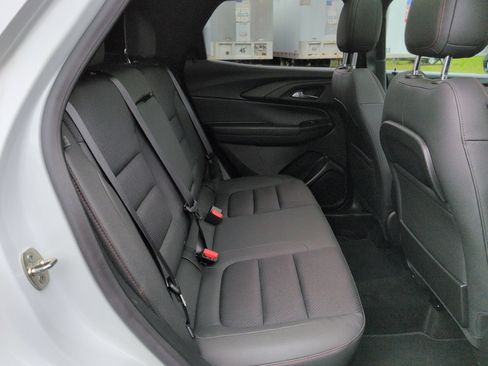 Certified 2023 Chevrolet TrailBlazer RS w/ Sun and Liftgate Package AWD/4WD image 27