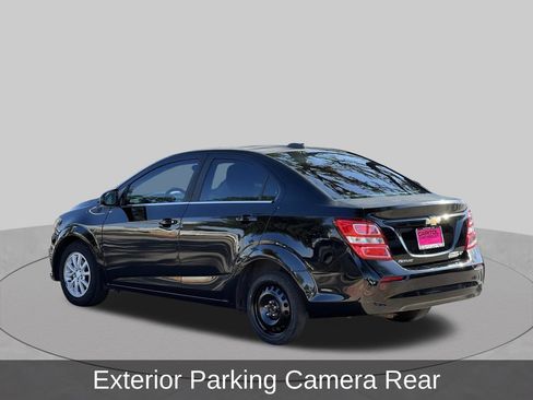 Used 2017 Chevrolet Sonic LT FWD image 3