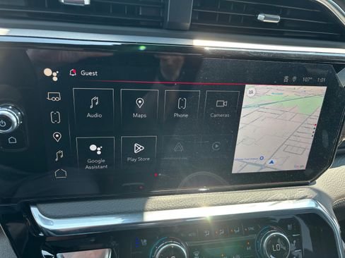 New 2025 GMC Sierra 1500 Denali w/ Denali Reserve Package image 15