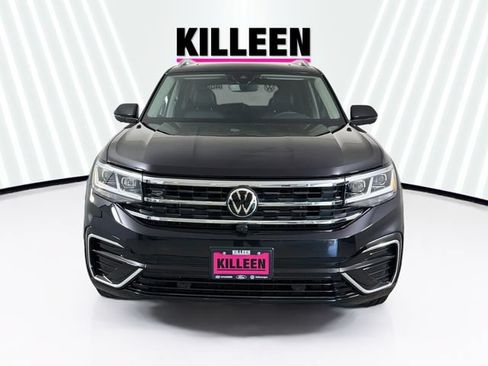 Used 2023 Volkswagen Atlas SEL Premium AWD/4WD image 2