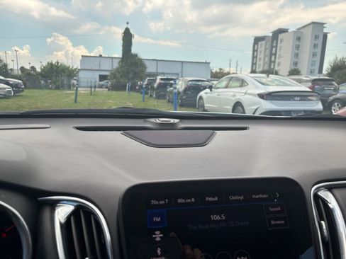 Used 2024 Chevrolet Malibu LT image 18