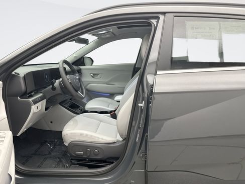 Used 2026 Hyundai Kona Limited FWD image 11