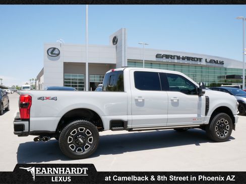 Used 2026 Ford F250 Platinum AWD/4WD image 9