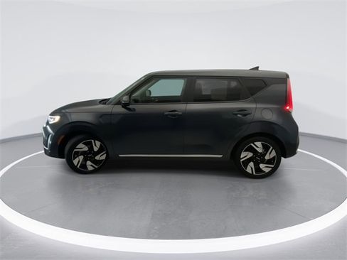 Used 2025 Kia Soul GT-Line w/ GT-Line Technology Package image 9