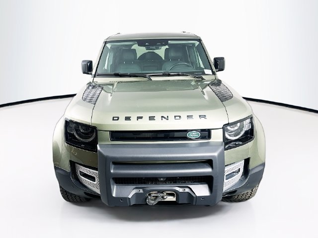 Used 2024 Land Rover Defender 110 S AWD/4WD image 2