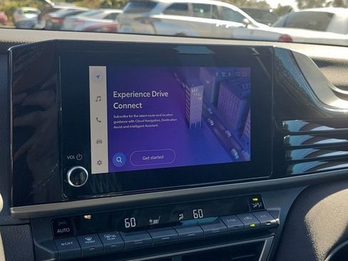 Used 2025 Toyota Camry LE image 24