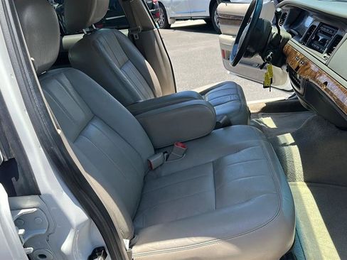 Used 2011 Mercury Grand Marquis LS RWD image 36