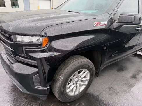 Used 2021 Chevrolet Silverado 1500 RST image 2