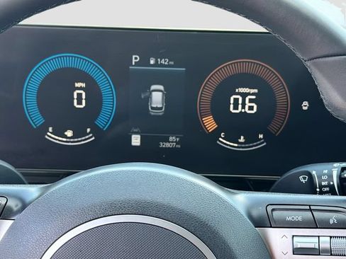 Used 2024 Hyundai Kona SEL FWD image 12