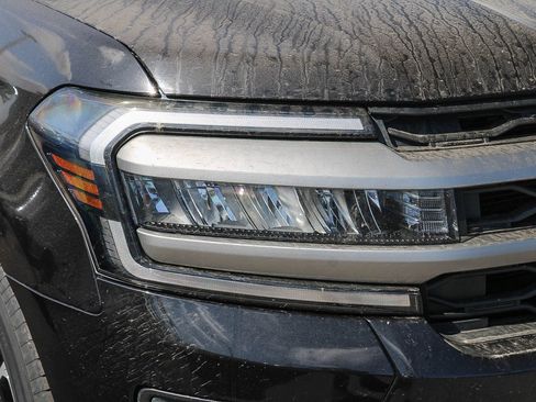 Used 2024 Ford Expedition XLT AWD/4WD image 10