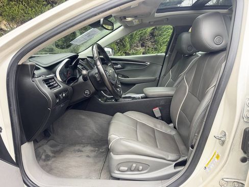 Used 2014 Chevrolet Impala LTZ image 10