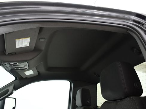 Used 2025 Chevrolet Silverado 3500 W/T AWD/4WD image 19